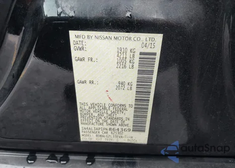 2015 Nissan Altima 2.5 S z USA, uszkodzony, nr VIN 1N4AL3AP1FN864369